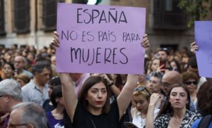 España: ley del "solo sí es sí" permite la liberación de agresores sexuales