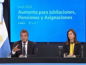 Las jubilaciones, pensiones y asignaciones aumentan en junio y habrá tres bonos en agosto
