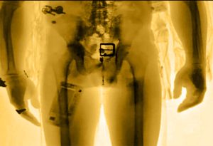 Call center carcelario: un abogado de Rosario y otro de Venado intentaron entrar celulares a Piñero