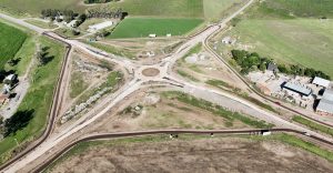 La Provincia habilitó la circulación en la nueva rotonda de enlace entre las rutas provinciales 90 y 18