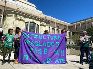 Trabajadoras y trabajadores del Ministerio de Género de Santa Fe, en alerta: piden pase a planta