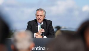 El presidente Alberto Fernández denunció a Milei y Marra por sus dichos contra el peso