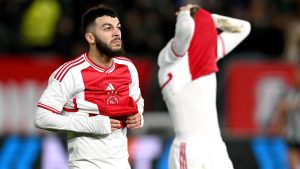 Escándalo en Holanda: Ajax al ser eliminado por club amateur, devuelve el valor del ticket y viaje