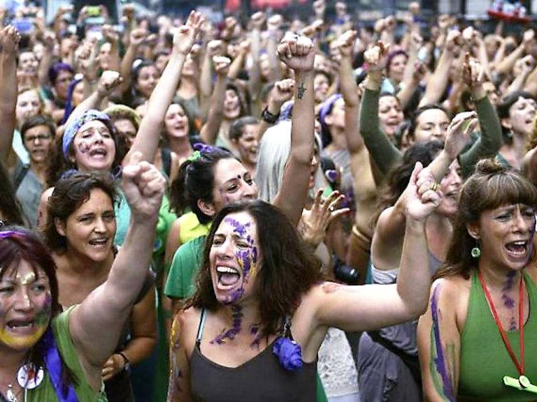 8M en Rosario: horario y recorrido de la marcha de este lunes contra la reforma laboral