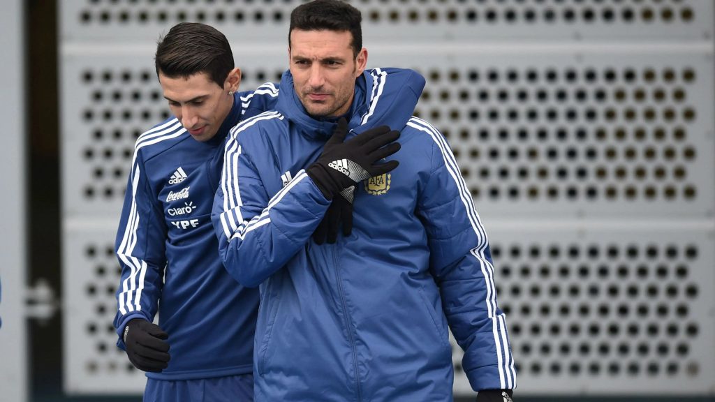 Scaloni respaldó a Di María tras las amenazas en Rosario y afirmó que será titular ante Costa Rica