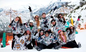 Travel Rock en la mira: cobro de cuota extra generó enojo de padres y estudiantes por aumento abusivo