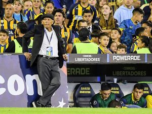 Hay que tachar a tres: Russo no podrá contar con Abel Hernández, Maxi Lovera y Damián Martínez