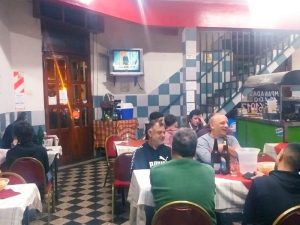 La Bella Nápoli, la receta de un clásico bodegón rosarino que ya sopló 53 velitas