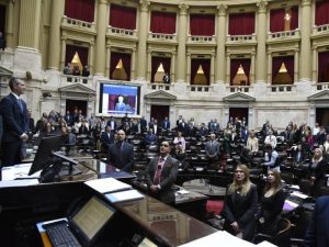 Sospechas y cuestionamientos a la votación del Impuesto al Tabaco: ¿se viene la judicialización?