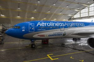 "Llevamos a los campeones": el nuevo avión de Aerolíneas Argentinas para los jugadores de la Selección