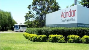 Acindar trabajará solamente dos de los próximos seis meses en su planta de Villa Constitución