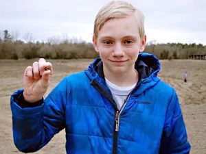 Quién es Kalel, el niño de 14 años que se hizo millonario tras hallar un diamante en un viaje