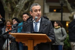 Javkin viaja a Estados Unidos a un encuentro con 40 alcaldes de todo el mundo