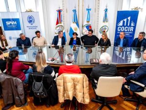 Alquileres: Javkin firmó un acuerdo con el sector inmobiliario para transparentar normativas y prevenir conflictos