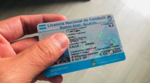 Licencia de conducir: el gobierno nacional aumentó un certificado clave 221%: ¿y ahora cuánto vale?