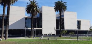 Ordenaron estudios clínicos y psiquiátricos para la chica acusada de dar a luz y abandonar un bebé