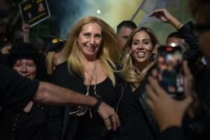 La Libertad Avanza se constituye como partido político formal y lleva a Karina Milei como presidenta