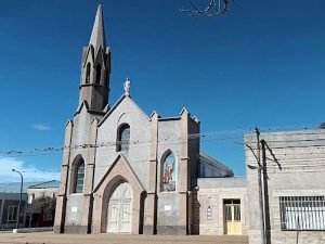 Balearon al cura de Máximo Paz en un presunto intento de robo