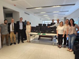 El Banco de Santa Fe hizo una donación de equipos informáticos al Hospital de Niños Zona Norte