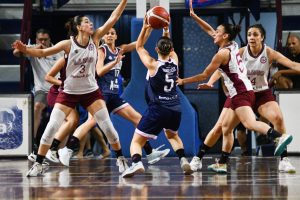 Náutico no pudo sostener la ventaja y Lanús se llevó mucho premio