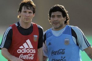 “Eterno”: el emotivo homenaje de Messi a Maradona en un nuevo aniversario de su partida