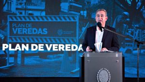 Javkin presentó el presupuesto 2025 para Rosario a tono con la época: austeridad, reducción de cargos aunque con prioridad del gasto social