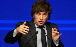 El gobierno busca eliminar el DNI no binario