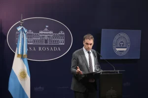 Manuel Adorni: "Prefiero tener desigualdad y no ser iguales donde todos seamos pobres”