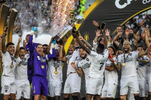 Siempre hay una primera vez: Botafogo superó a Atlético Mineiro y gritó campeón de la Copa Libertadores