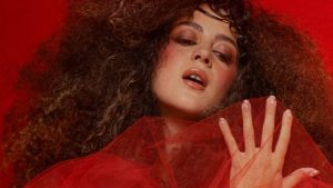 Este sábado China Roldán presenta su primer disco “Hermanada”