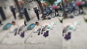 Tablada: desbaratan aguantadero de drogas y armas tras identificación de rutina en pasillo de la U