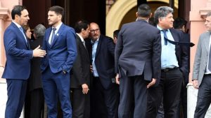 Gobernadores en guardia: la CNE quiere imponer tarifas a las provincias por el Padrón Electoral