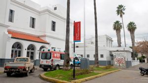 Villa Gobernador Gálvez: encontraron a un bebé recién nacido en un tacho de basura