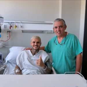 En medio del escándalo por su separación con Wanda, el rosarino Mauro Icardi fue operado en Buenos Aires de su rotura de ligamentos cruzados y meniscos