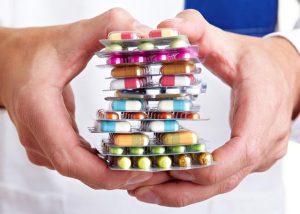 Asociación de defensa del consumidor atiende a personas que tengan problemas por falta de medicamentos o prácticas médicas