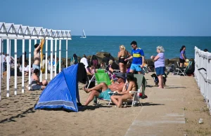 Mar del Plata: empresarios ilusionados con llenar las carpas todos los días: ¿Cuánto sale el alquiler por día?
