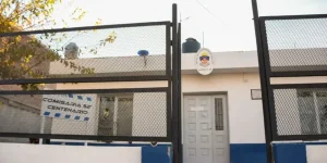 Dejaron a su bebé de seis meses en el auto y se fueron a una bailanta