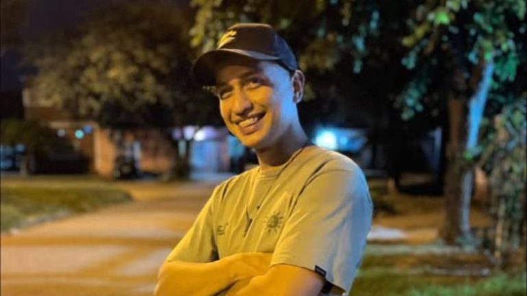 Piden cadena de oración por Pedro Escobar, el muchacho golpeado durante una despedida de año