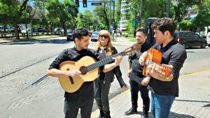 La formación Malecón presenta este sábado su espectáculo “Entre barcos y otoño” en Gallo Rojo