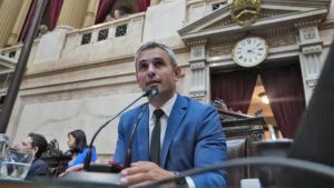 Diputados: Menem agradeció el apoyo a su reelección y negó un acuerdo con el kirchnerismo: “Es absolutamente falso”