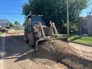 Roldán firmó convenio por más de 160 millones para obras de pavimento en el sector sur del casco urbano