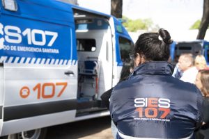 Dos médicos del Sies le salvaron la vida a un joven que se atragantó con pollo en su casa de Pichincha