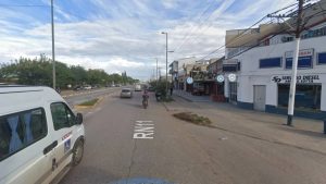 Insólita estafa: una joven pactó la venta de su moto y el comprador le pagó con un bolso repleto de papeles