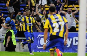 La tribuna tiene un dueño: la ilusión