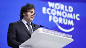 Milei llegó a Suiza para participar del Foro de Davos