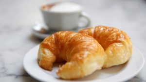 Día internacional de la medialuna: historia y receta