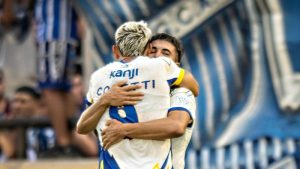 Desde la tribuna: apareció la chispa en forma de goles y camiseta