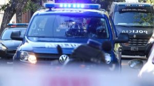 Una pareja y un adolescente fueron atacados a tiros en las últimas horas en la ciudad