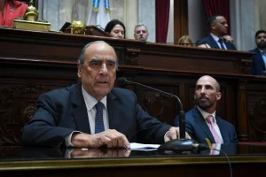 El Gobierno apuntó a la AFA y dijo que es un "error" enviar al seleccionado Sub-20 a Venezuela