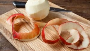 No tires las cáscaras de manzana: se pueden utilizar para hacer pizzas y panes